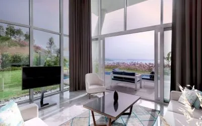 Coworking lounge at Le Méridien Bodrum Beach Resort.