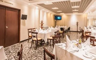 Hotel Dann Av. 19