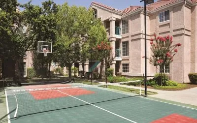 Tennis court at Hyatt House Pleasanton.
