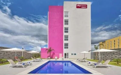 City Express Suites by Marriott Silao Aeropuerto