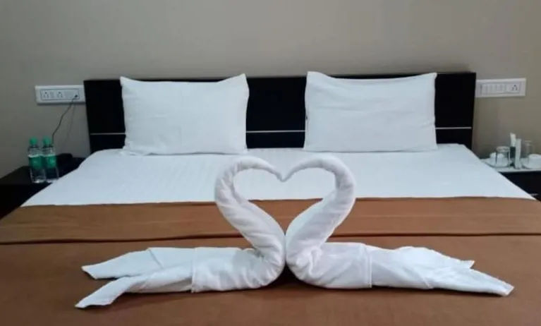 Romantic day room available at The Nisarga Residency.