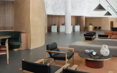Lobby seating at Rydges Sydney Airport Hotel.