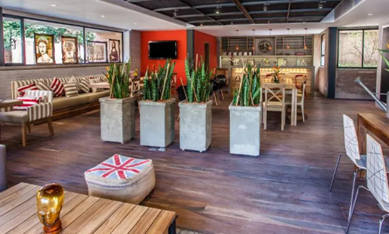 Mika Suites, Bogota