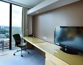Day room with work station at Hilton Manchester Deansgate.