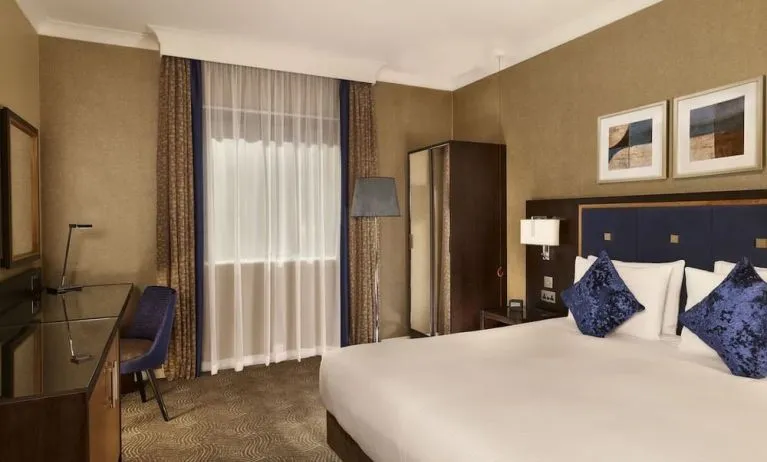 Day room with work station at DoubleTree By Hilton Woking.