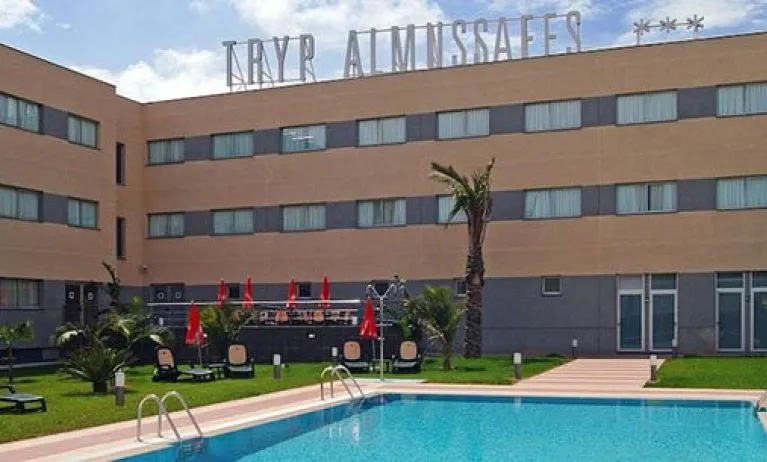Ramada Valencia Almussafes, Almussafes