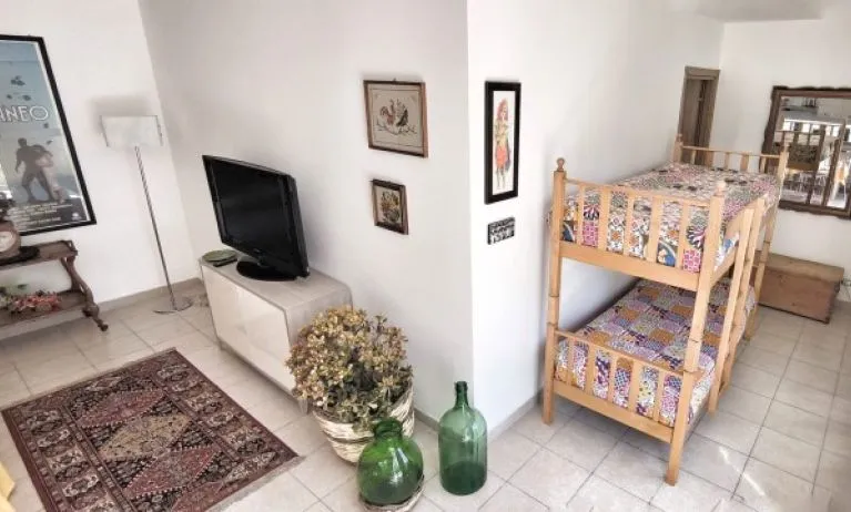 Pupi Catania Etna Farm B&B, Aci Castello