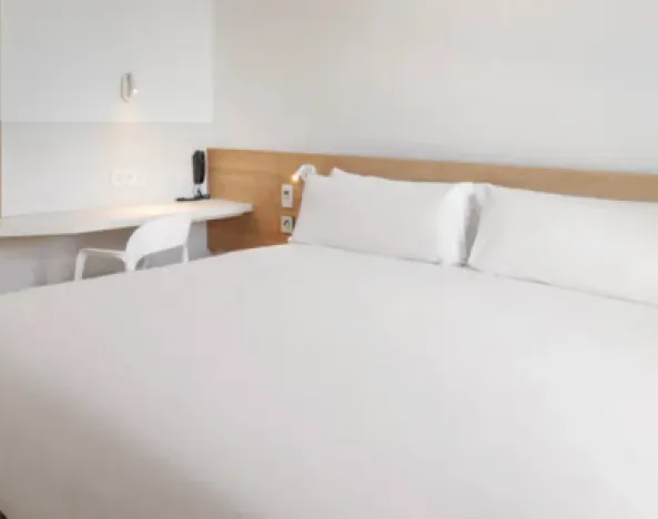 B&B Ecija, Seville