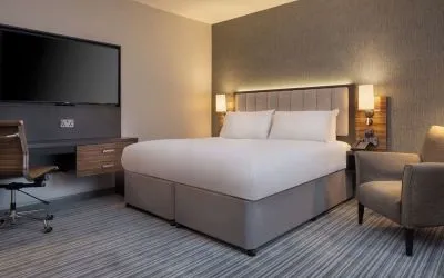 Day use room with natural light at DoubleTree By Hilton London - Chelsea.