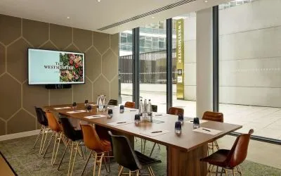 Professional meeting room at The Westminster London, Curio Collection By Hilton.