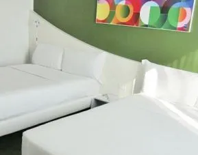 Hotel Idea Plus Milano Malpensa Airport, Milan