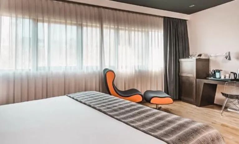 Hotel NH Madrid Las Tablas, Madrid