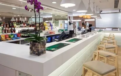 Coworking space and bar at Hampton By Hilton London Gatwick Airport.