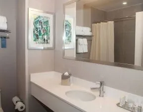 Day room with private bathroom at Fairfield Inn & Suites New York Brooklyn.