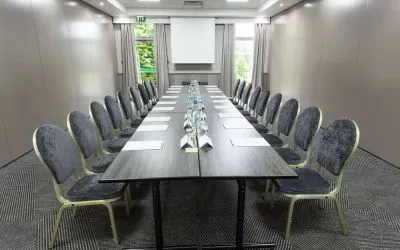 Professional meeting room at Doubletree by Hilton Glasgow Strathclyde.