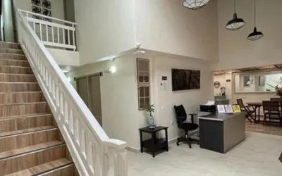 12 Nights Hotel