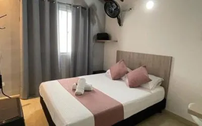 12 Nights Hotel