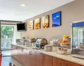 Breakfast available at Comfort Suites Oakbrook Terrace.