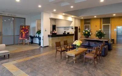 MG Hotel & Suites