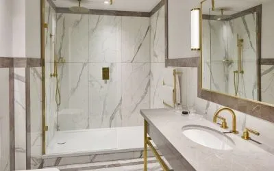 Guest bathroom with shower at The Grand Brighton. 