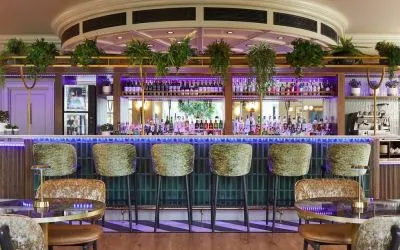 Hotel bar at Leonardo Hotel Southampton Grand Harbour.