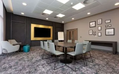 Professional meeting room at Hampton By Hilton Blackpool.