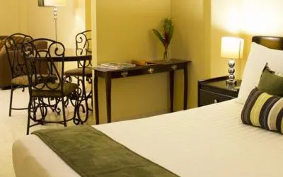 Hotel Albrook Inn