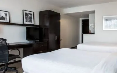 Courtyard Panama Metromall