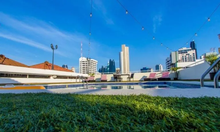 Apart Hotel Sevilla Suites, Panama City