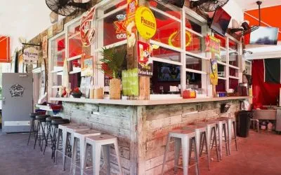 Dining, bar and coworking space at Hollywood Beach Suites, A South Beach Group Hotel.
