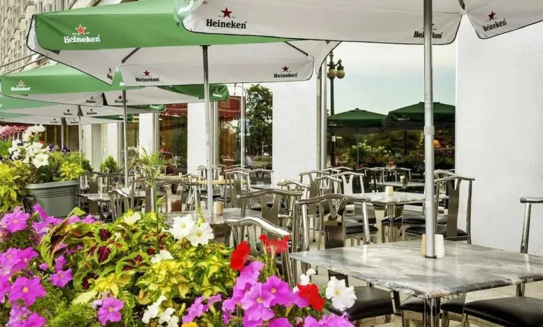 Outdoor patio perfect for coworking at Congress Plaza Hotel.