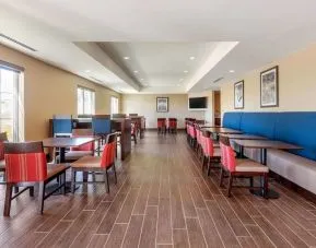 Bright and spacious dining area at Comfort Inn & Suites Napanee.