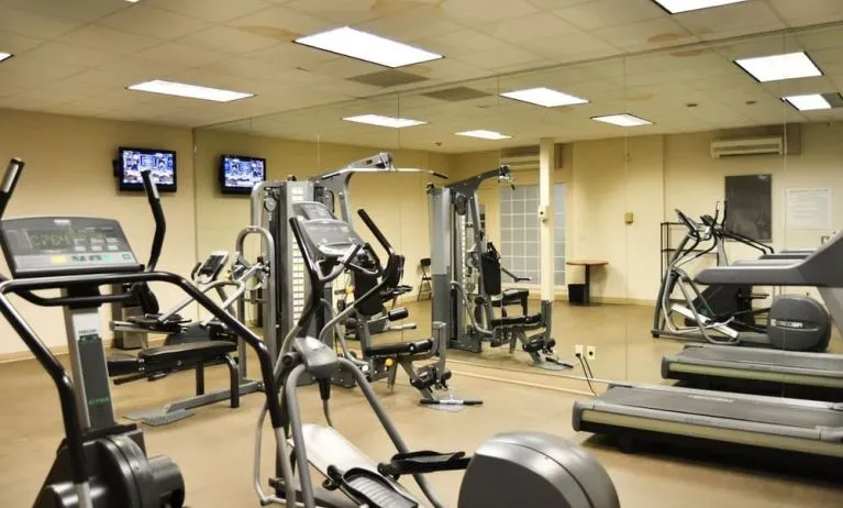 Fully equipped fitness center at Amenida Residences.
