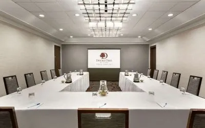 Professional meeting room at DoubleTree By Hilton Hotel Toronto Airport West.