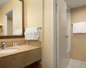 Private guest bathroom at Days Inn Edmonton Downtown.