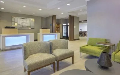 Lobby lounge at Holiday Inn Express & Suites North Bay.