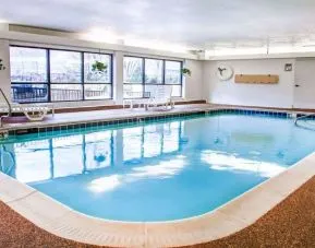 Refreshing indoor pool at Comfort Suites Lombard - Addison.