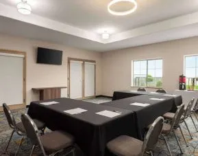 Meeting room at La Quinta Inn & Suites - North Stone Oak.