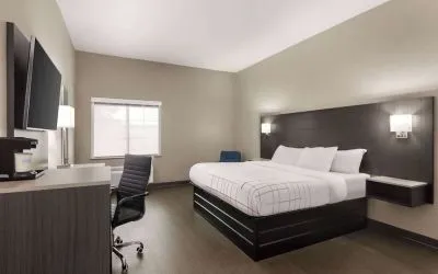 Day use room with work desk at La Quinta Inn & Suites - North Stone Oak.