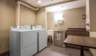 Laundry service at Comfort Inn Pickering.