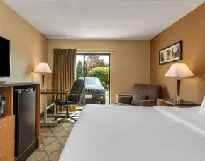 Day use room at Comfort Inn Parry Sound.