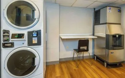 Laundry room at Comfort Inn Kingston HWY 401.