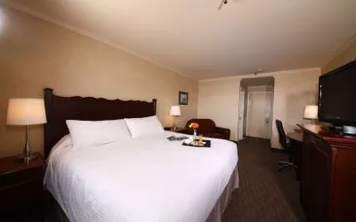 Standard day use room with work desk and sofa at Mount Peyton Resort & Conference Center.