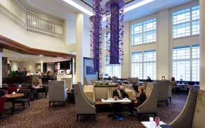 Dining area perfect for coworking at Hyatt Regency Boston.