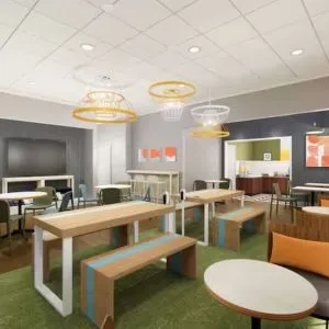 Dining area perfect for coworking at Spark By Hilton Fountain Hills Scottsdale.