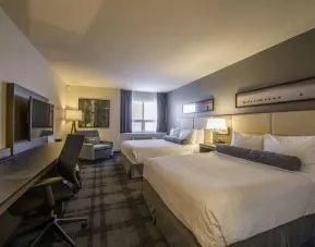 Day use twin room with work desk at Rodd Miramichi River.
