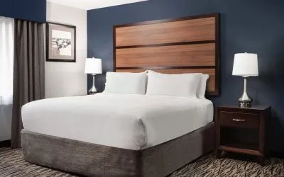 Day use room with natural light at Garner By IHG.