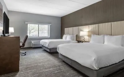 Queen beds at Somerset Lofts.