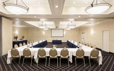 Meeting room at The Marina Inn On San Francisco Bay.