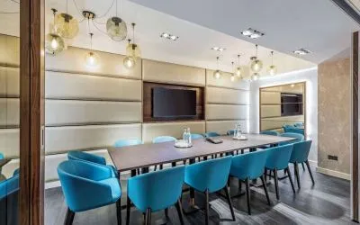 Stylish meeting room at Mercure Hotel London Hyde Park.